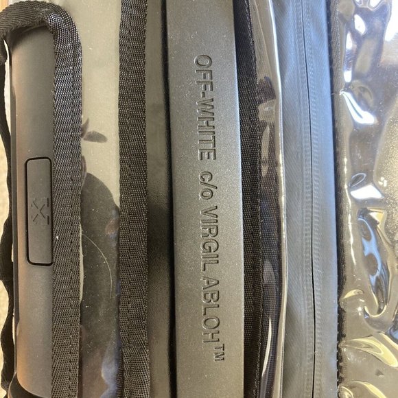 Off-White Trolley Luggage Suitcase Cover - Picture 11 of 11
